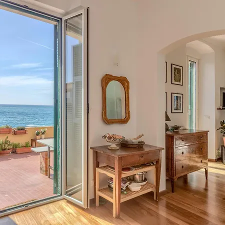 Apartamento Il Castello - Beautiful Beachfront Bogliasco