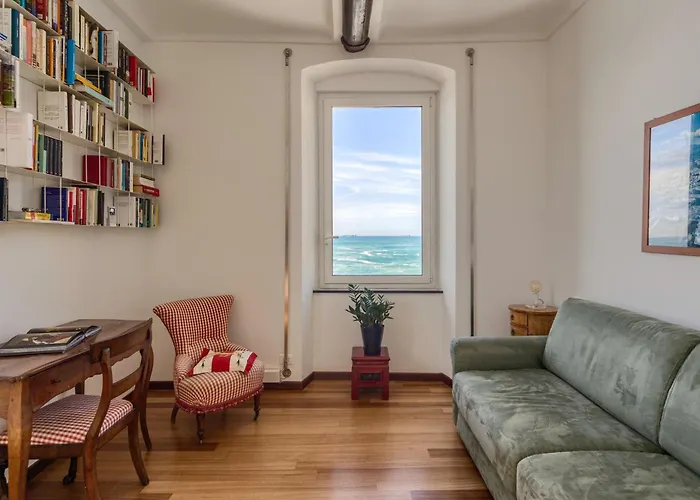 Il Castello - Beautiful Beachfront * Bogliasco